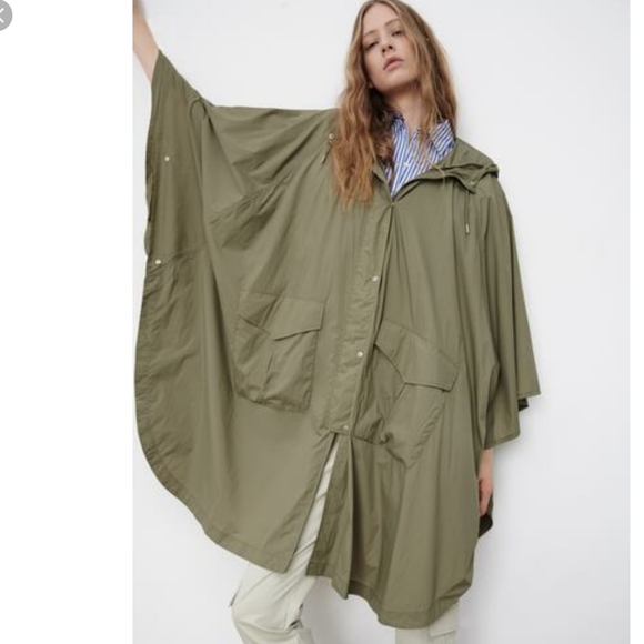 Zara Jackets & Coats Nwt Zara Water Repellent Packable Cape Green
